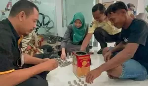Kisah Inspiratif Warga Tuban Daftar Haji dari Tabungan Koin Selama 11 Tahun