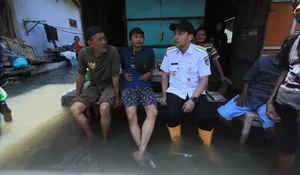 BANJIR SOLO: Wali Kota Respati Ardi Fokus Pemulihan Korban Banjir, Pastikan Kebutuhan Warga Terpenuhi