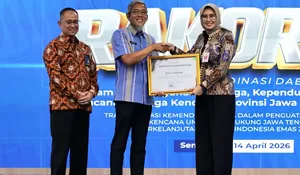 Solo Raih Penghargaan PJPK 2025, Bukti Komitmen Pembangunan Kependudukan Berkualitas