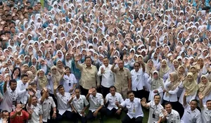 Prabowo dan Ahmad Luthfi Tinjau SMAN 1 Cilacap, Revitalisasi Sekolah dan Program MBG Disambut Positif