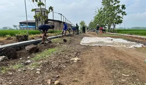 Pengurukan Talud TMMD Sragen Jadi Kunci Kekuatan Jalan Betonisasi di Desa Puro