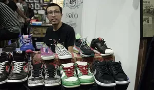 Foto Lama dr Tirta Viral di Threads, Netizen Ungkit Masa Jualan Sepatu di Solo: Masih Soft Spoken, Sebelum Mode Ngegas!