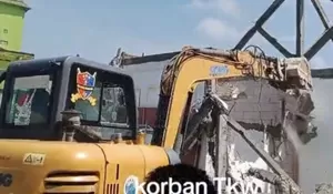 Viral Rumah Dibongkar Ekskavator di Ngawi, Ternyata Dipicu Kisah Asmara Gagal