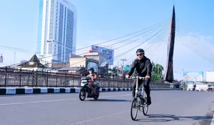 Wali Kota Respati Ardi Canangkan Gerakan Jumat Bersepeda, Cek Infrastruktur Solo Tanpa Mobil Dinas