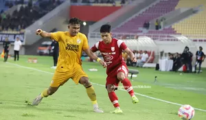 Papan Bawah Memanas! Semen Padang Incar Posisi Persis Solo saat Jamu Persib Bandung