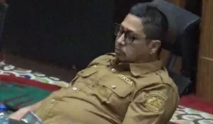 Viral di Media Sosial, Sekda Bangkalan Tertidur saat Sidang Paripurna