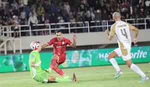 Laga Hidup Mati Persis Solo Masih Buntu, Skor Lawan Dewa United 0-0 Hingga Jeda Babak Pertama