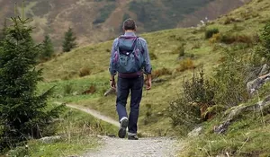 Aturan Baru Pendakian Gunung Lawu: Open Trip Wajib Pakai Guide hingga Pendaki Tektok Harus Pasang Strava