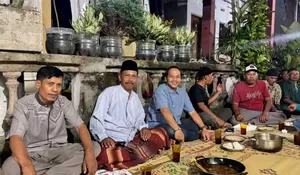 Wali Kota Respati Ardi Hadiri Tradisi Bakar Sate Warga Joyosuran di Momentum Idul Adha 1447 H