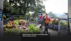 Bukan Sekadar Bongkar, Teras Cihampelas Dikawal Aparat Hukum
