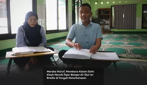 Meraba Huruf, Membaca Kalam Ilahi: Kisah Heroik Fajar Belajar Al-Qur'an Braille di Tengah Keterbatasan