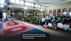 Safari Ramadan, Farhan Dorong Masjid Agung Bandung Jadi Pusat Persatuan Umat