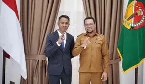 ​Lantik Direktur  PDAM Baru, Wabup Belu Beri Deadline 1 Tahun untuk Benahi Layanan