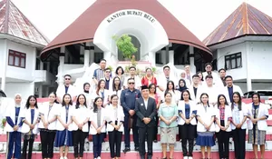 Lepas 28 Dokter Internsip, Bupati Belu Apresiasi Dedikasi di Wilayah Perbatasan