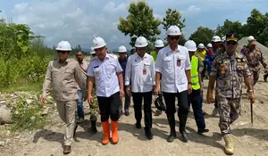Sinergi Pusat-Daerah di Garis Batas: Deputi Polkam, Bupati Belu, dan Benny Chandra Tinjau irigasi Di perbatasan RI-RDTL
