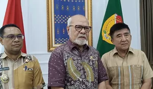 Senator Paul Liyanto: Pendidikan dan Kesehatan Adalah Kunci NTT Keluar dari Kemiskinan