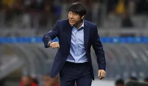 Pelatih Timnas Indonesia Shin Tae Yong Dirujak Warganet! Dianggap Gagal Total di 2 Laga Kualifikasi Piala Dunia 2026
