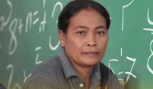 22 Tahun Mengabdi: Guru PPPK Tana Toraja Lusiana Lembang Bertaruh Nyawa dan Utang Ongkos Ojek Rp10 Juta demi Pendidikan Anak Pedalaman