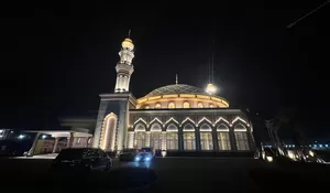 Kilau Spiritual di Utara Jakarta: Masjid Al Ikhlas PIK Memikat dengan Keran Emas dan Delapan Kurma
