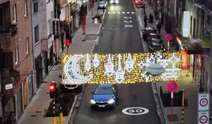 Untuk Pertama Kali, Jalan di Kota Ghent Semarak dengan Lampu Hias Ramadan