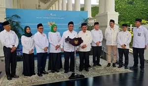Presiden Prabowo dan Anggota Kabinet Bayar Zakat di Istana, Baznas Optimistis Target Rp60 T Tercapai