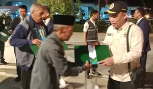 Sempat Delay di Kualanamu, Pesawat Saudia Airlines SV 5323 yang Mengangkut Jemaah Haji SUB 16 Tiba Bandara AMAA Madinah