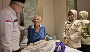 Kisah Mbah Mardi: Usia 103 Tahun Tak Menyurutkan Langkah Menuju Tanah Suci