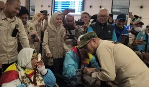 Wamenhaj Dahnil Lepas Kloter BTH 2 Batam, Masa Pemulangan Petugas Diminta Tetap Siaga