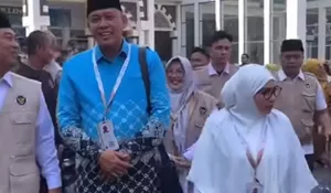 Usai Jalani Pemeriksaan Kesehatan, Wali Kota Bekasi Tri Adhianto dan Istri Siap Terbang ke Tanah Suci Siang Ini