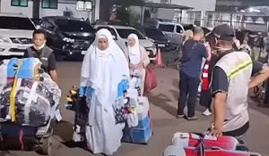 Jemaah Haji Kloter 1 Jabar asal Bekasi Tiba di Tanah Air, Satu Orang Masih Dirawat di RS Mekkah