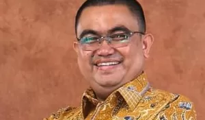 Strategi Ekonomi Nasional Bak Sepak Bola: Ekonom INDEF Sarankan Perubahan Taktik untuk Kemandirian