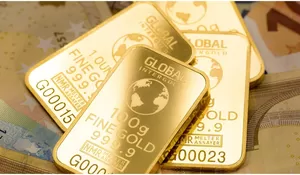 Harga Emas Hari Ini 22 November 2025: Galeri24 dan UBS Turun Moderat