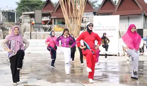 Senam Bareng Ala PKK Bogor di Rest Area Gunung Mas Puncak, Bakal Rutin Tiap Minggu