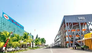 PT Sritex Bangkrut Terpaksa Gelar PHK Massal, DPR Desak Pemerintah Cari Solusi untuk 10.699 Karyawan Terdampak