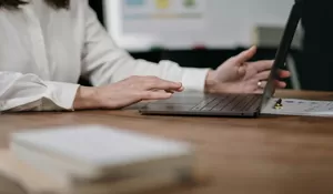 Jadwal Pencairan Insentif Guru Non PNS 2025 dan Syarat Terbaru