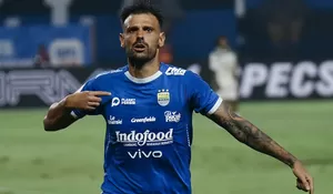 Persib Bandung Diambang Juara Beruntun, Ini Kata Bojan Hodak dan Tyronne del Pino