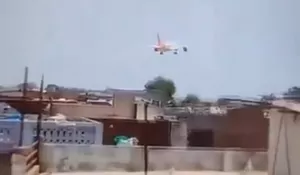 VIDEO Detik-detik Pesawat Air India Tujuan Inggris Jatuh di Bandara Ahmedabad Viral di Medsos, Bawa 242 Orang Penumpang dan Kru