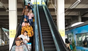 Kapan 6 Eskalator Rusak di Stasiun Bekasi Akan Diperbaiki? Ini Jawabannya