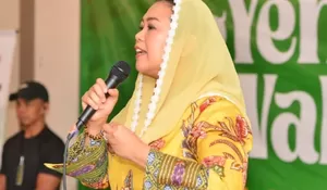 Datangi Pekerja Migran di Malaysia, Yenny Wahid Sebut Pasangan GanjarPranowo dan Mahfud MD Dekat dengan Rakyat hingga  Komitmen dalam Penegakan Hukum