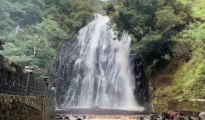 Berendam di Air Terjun Efrata Samosir yang Bikin Segar Hanya Rp7 Ribu Aja, Banyak Spot yang Instagramable Banget