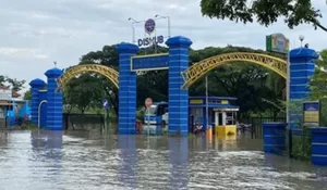 Hati-Hati! Kantor Balai Pengujian Kendaraan Dishub Kota Bandung Terendam Banjir Hingga Se-Lutut, Akses Menuju Beberapa Tempat Ini Jadi Terhambat