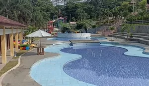 HTM Rp20 Ribu, Berenang dan Mandi di Wisata Alam Pemandian Kalibening Magelang yang Bersumber dari Air Sungai, Bening Banget!