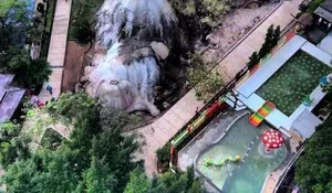 Mandi di Sini, Segala Penat Langsung Minggat! Pemandian Air Panas Bogor Dekat Jakarta di Kaki Gunung Cuman Rp15 Ribu, Manfaatnya Gokil Banget!