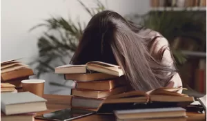 Pengguna Joki Skripsi Wajib Baca Ini: Lebih Baik Kerjakan Sendiri, Hati-hati Terancam Pidana!