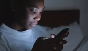 Pahami 5 Manfaat Kurangi Waktu di Depan Layar Gadget Bagi Kesehatan Mental, Nomor 3 Jadi Prioritas Utama!