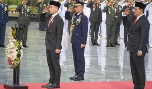 Peringati Hari Pahlawan,  Ini Pesan Wakil Presiden Gibran Rakabuming Raka Saat Pimpin Upacara di TMPN Utama Kalibata