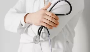 Ramai Kasus Penganiayaan Dokter Luthfi di Palembang, Berapa Gaji Dokter Koas?