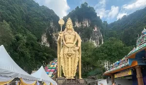 Long Weekend Masih Panjang! 6 Destinasi Wisata Ikonik di Malaysia Ini Suguhkan Pengalaman Liburan yang Gak Bakal Bisa Dilupain!