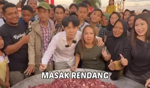 Willie Salim Dilaporkan ke Polisi Buntut Konten Berbagi Rendang 200 Kg di Jembatan Ampera, Palembang