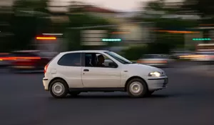 Dramatis! Ibu Hamil Hendak Melahirkan Terjebak Macet One Way Puncak Bogor, Polisi Kawal Langsung